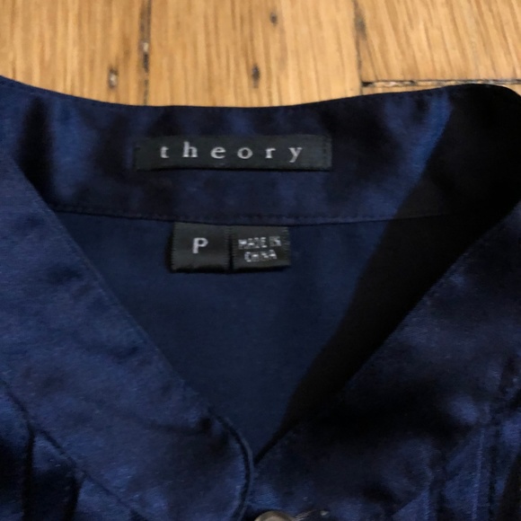 THEORY - NWOT Bianca Silk Keyhole Blouse - Picture 4 of 4